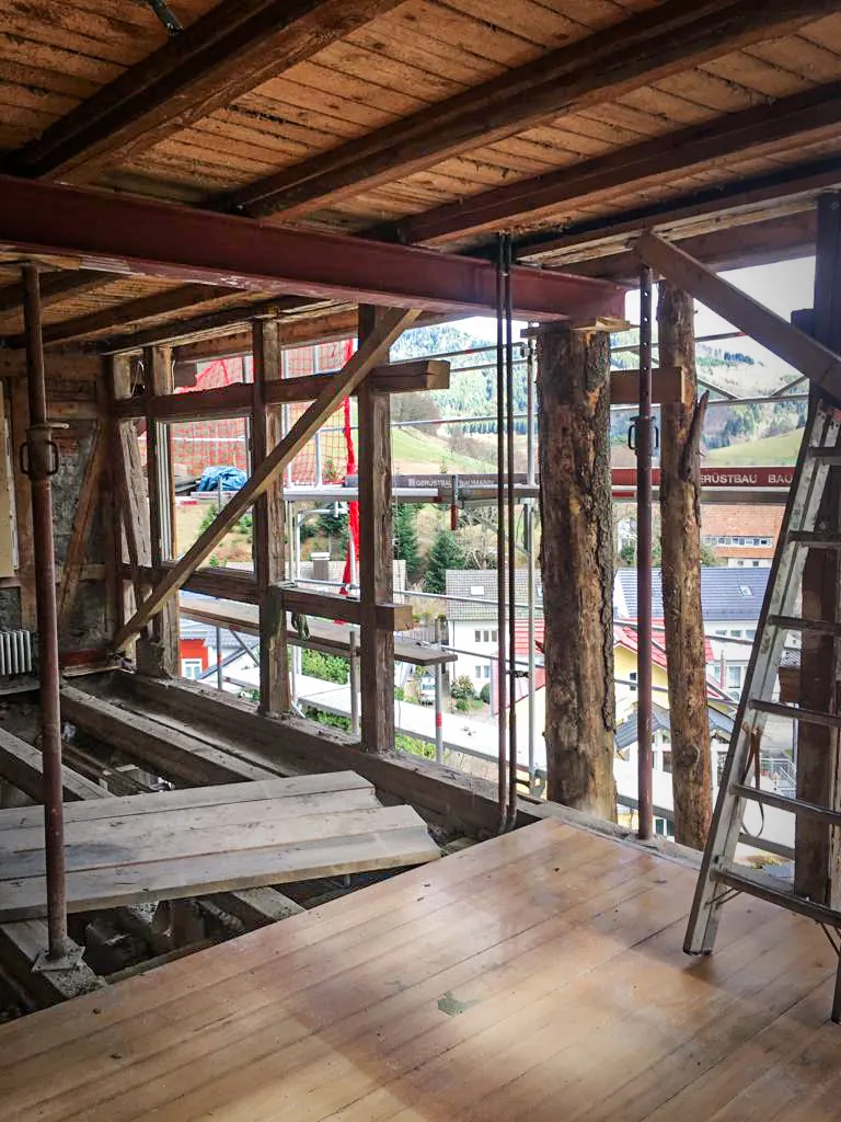 Holz- und Bautenschutz